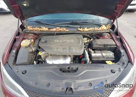 2015 Chrysler 200 Limited из США, поврежденный, VIN 1C3CCCAB9FN708141